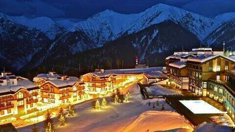 Самые популярные горно-лыжные курорты в России.