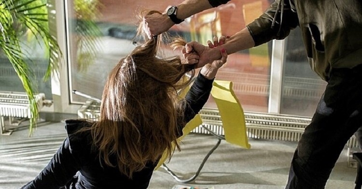 Панголины - предвестники третьей мировой | Креатив борьбы с насилием в Германии