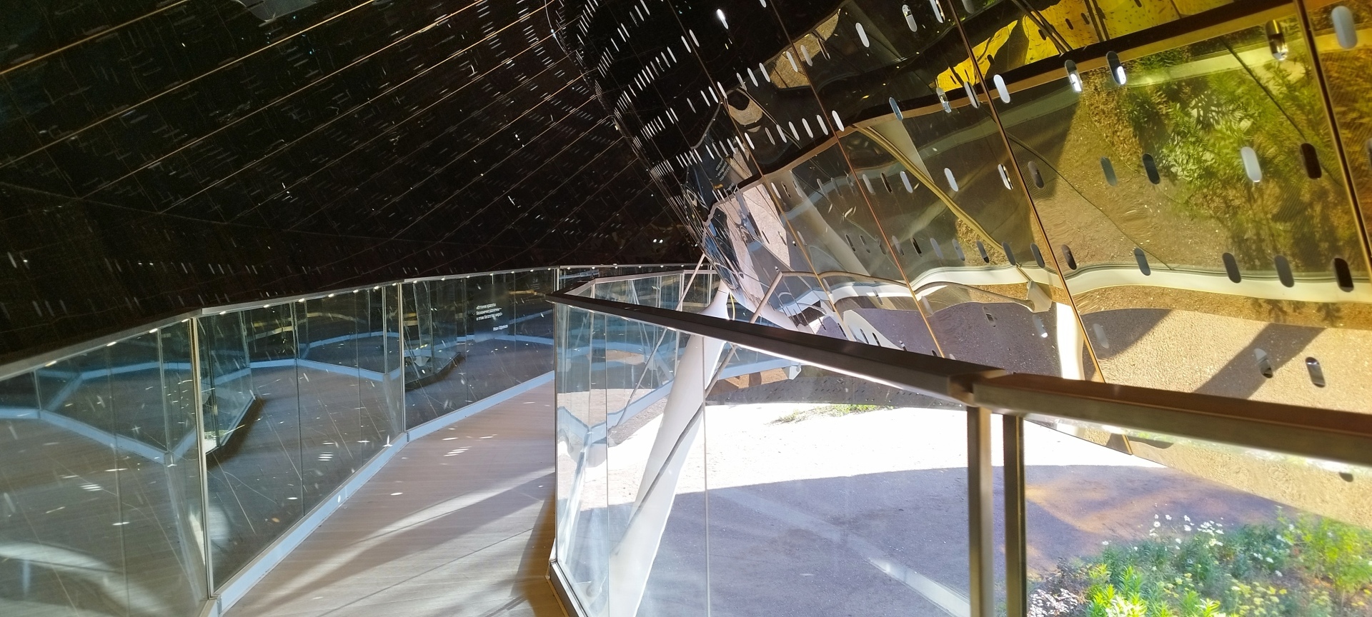 Моя экскурсия в любимый парк ВДНХ. Лента Мебиуса, ЭКО-тропа, лесной театр. Делюсь впечатлениями о новых арт-объектах и фотографиями!