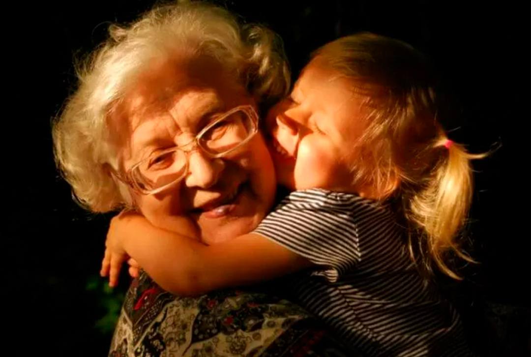 Польза объятий – что нам дают объятия?