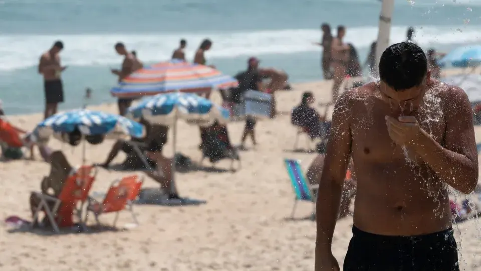 Бразилия страдает от аномальной жары: Последствия и Опасности