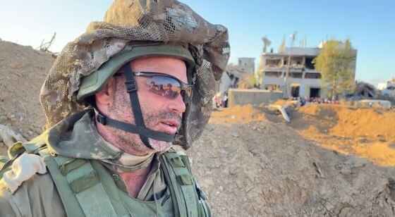 Израиль описывает это как гуманитарный коридор, но для палестинцев, бегущих от преследований, это принудительное перемещение.