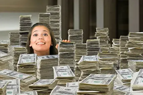 В папке "спама" хранилось 3.000.000 долларов