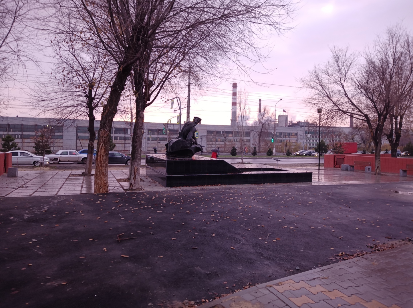 В Волгограде закончена реставрация на братской могиле героев Гражданской войны