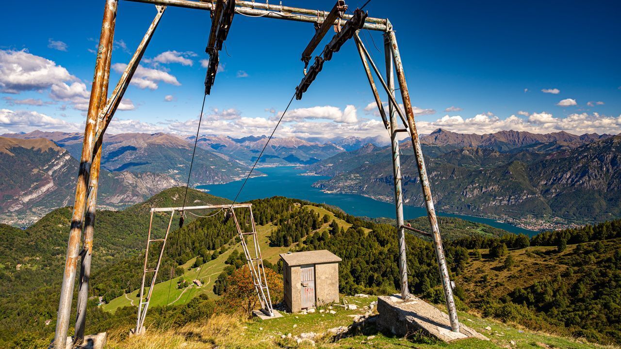 Итальянский горнолыжный курорт, закрытый из-за изменения климата, планирует вновь открыться с применением искусственного снега. Не все довольны
