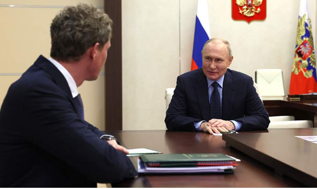 Кто прав - Михаил Мишустин или депутат Михаил Делягин