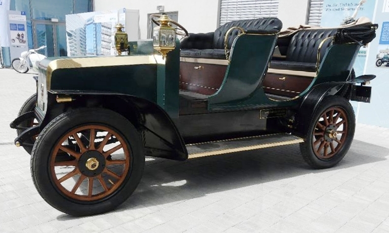 Электроавтомобиль Siemens из начала 20 века. Ничего себе, уже более 100 лет назад немцы производили электроавтомобиль. Siemens Schuckert ...