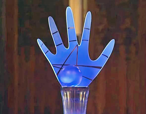 Тем, кто смотрит битву экстрасенсов - потрясающее зрелище