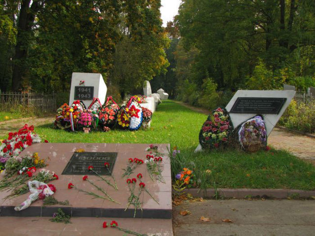 Рославльский лагерь смерти. ДУЛАГ-130