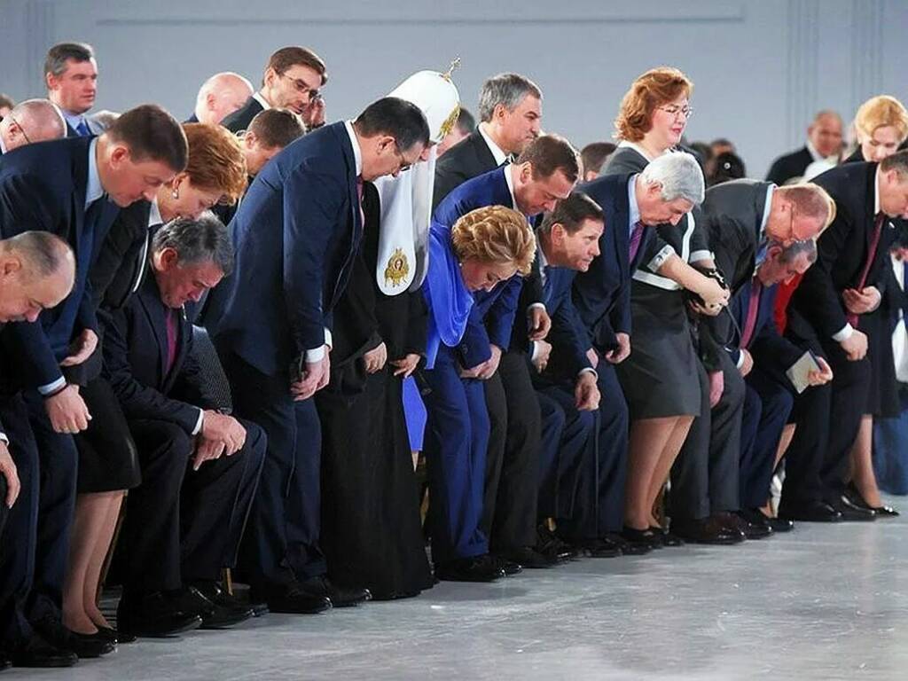 Путин будет избираться, потому что он гарант в нашей стране!