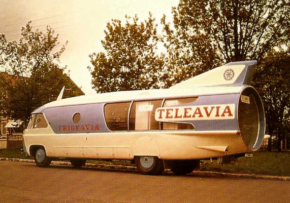 Фантастические французские рекламные караваны