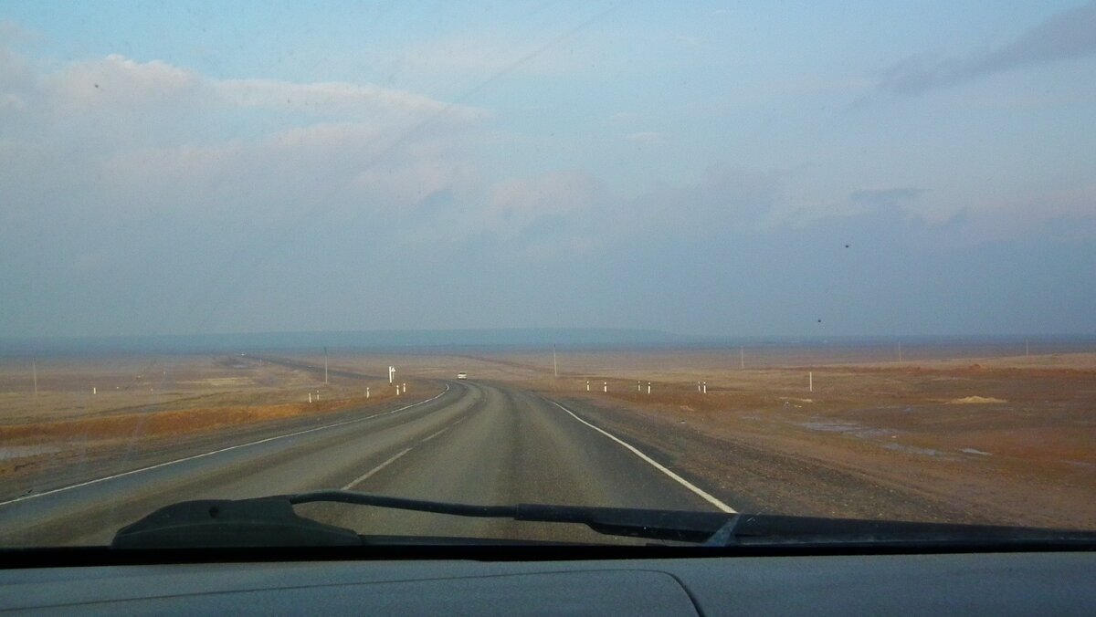 Бескрайние степи Калмыкии