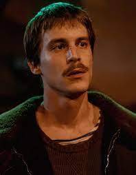 Вова Адидас из сериала "Слово пацана. Кровь на асфальте". Почему у Вовы Адидаса такая кличка