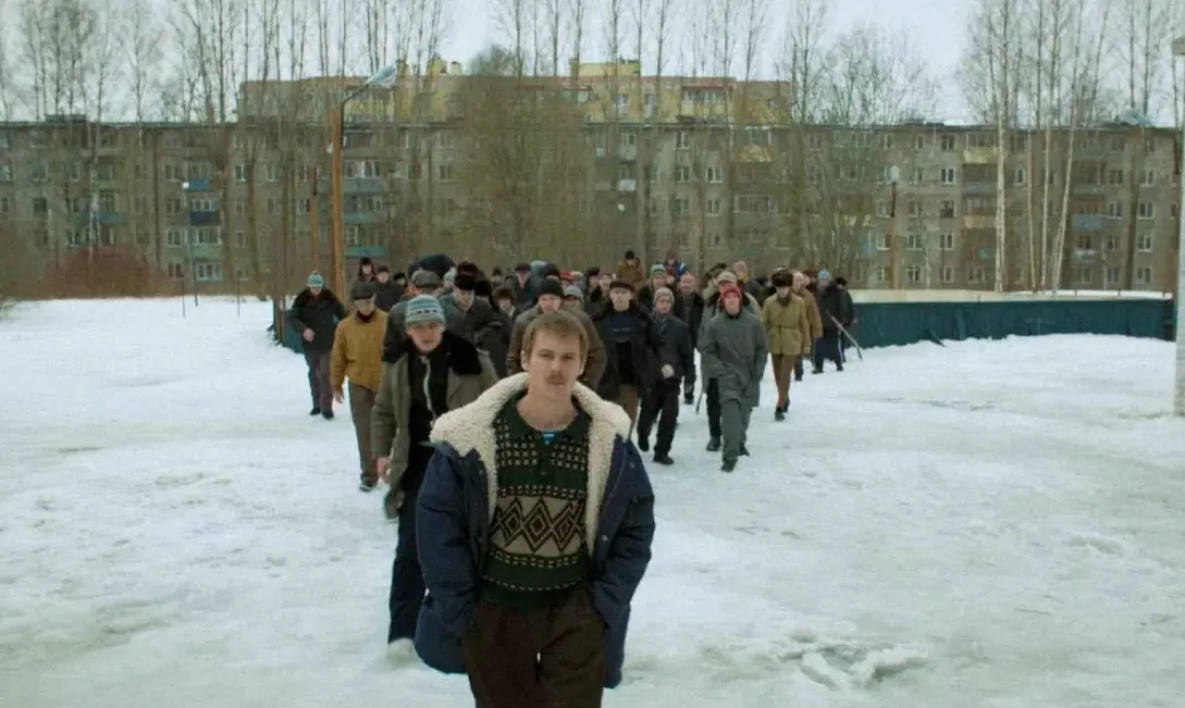 О чем 5 серия сериала "Слово пацана. Кровь на асфальте". В кого стрелял Вова Адидас