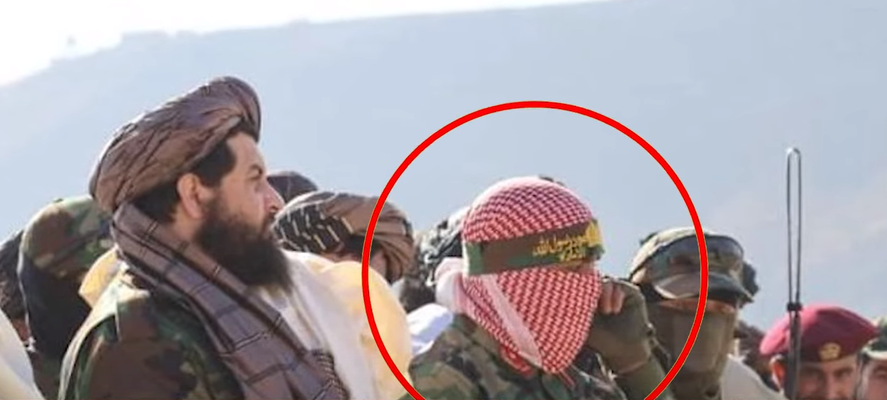 Абу Обейда из ХАМАСа в Афганистане? Фотографии с военного парада Талибана стали вирусными