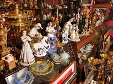 Антикварные магазины: искусство торговли прошлым