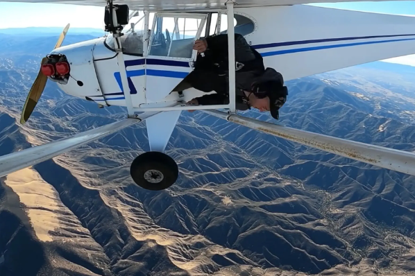 Мужчина получил 6 месяцев тюрьмы за уничтожение доказательств преднамеренной авиакатастрофы