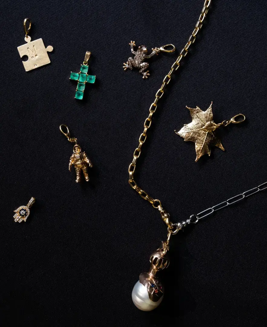 Отражение Личности в Шармах: Искусство Дизайна в Мельчайших Деталях