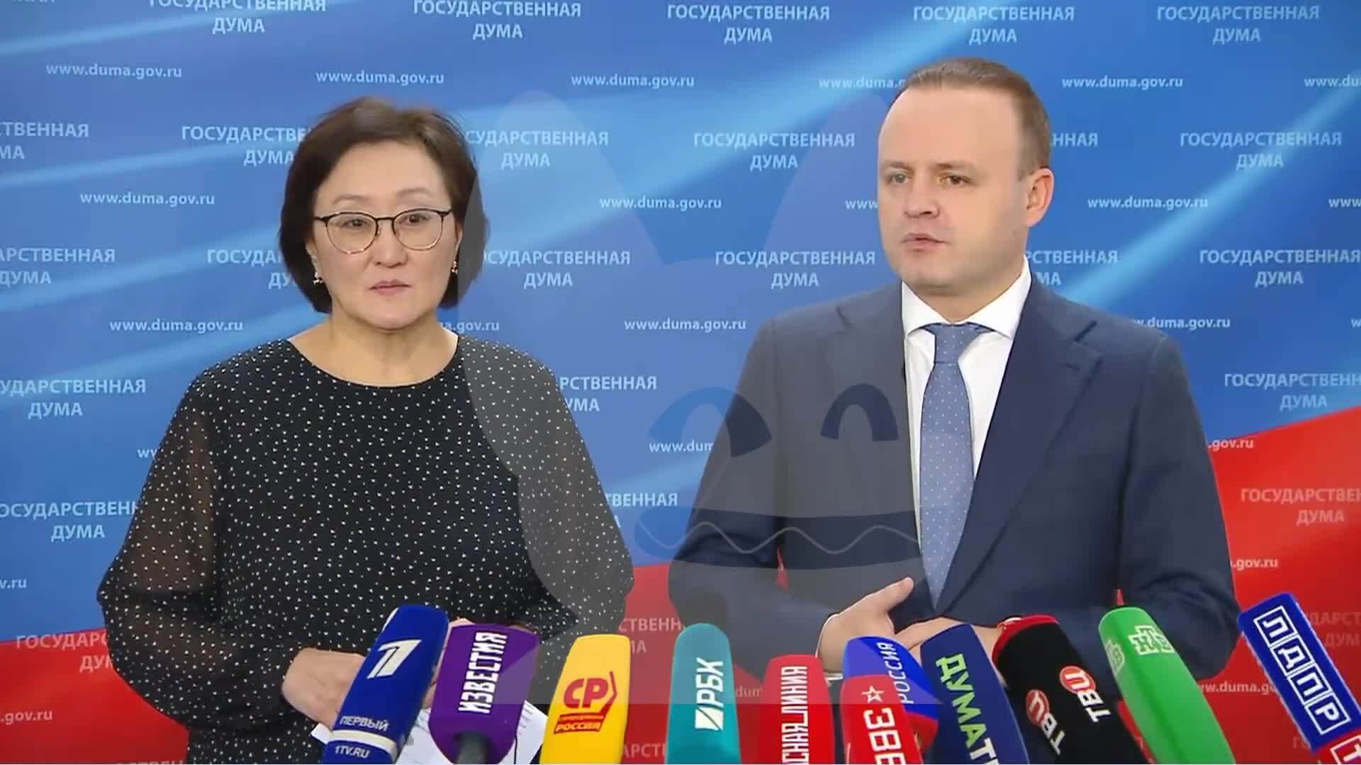 В В Госдуме готовится закон о "вреде женских чувств"