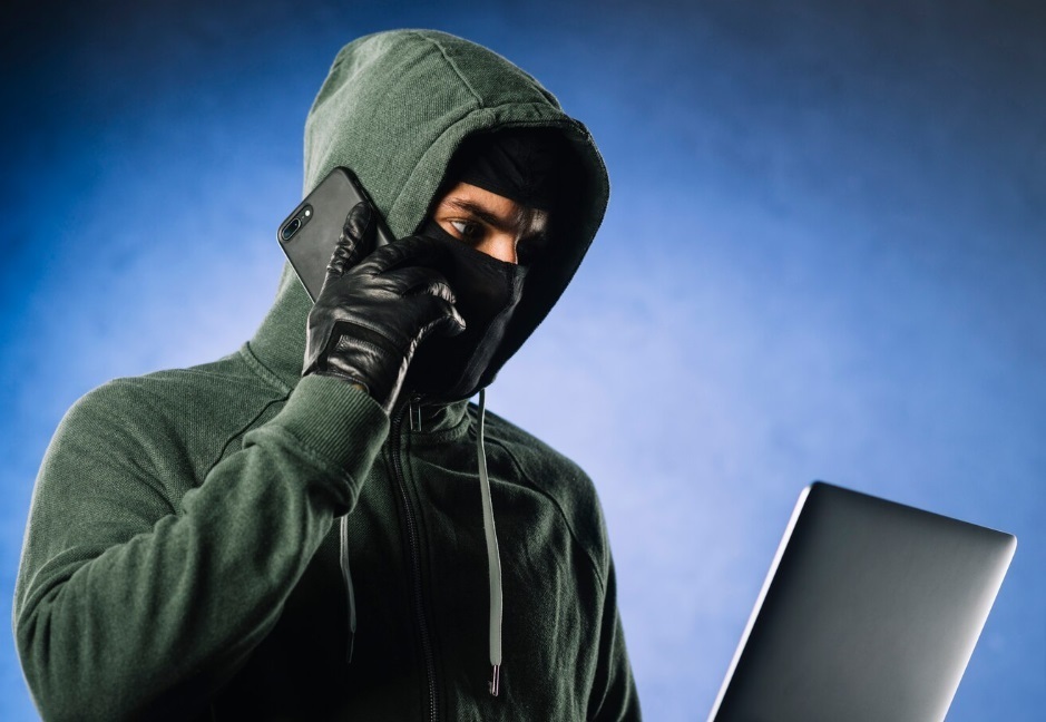 Телефонный мошенник. Как я его опознала по сводкам МВД, а полиция упустила