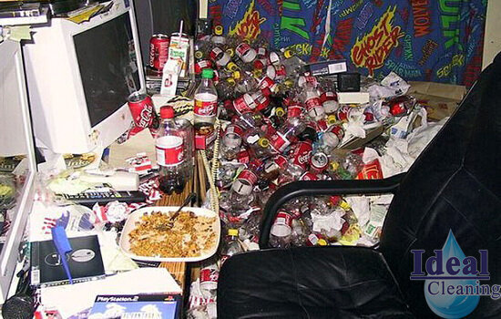 😱😱😱 Тихий ужас! Как выглядят запущенные "берлоги" холостяков-геймеров - людей, помешанных на компьютерах и компьютерных играх ❌🧑🏻‍💻