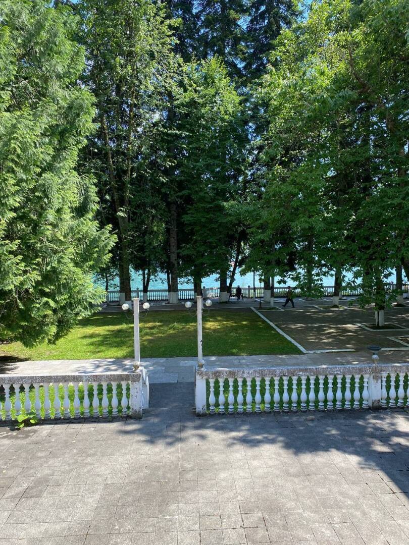 Почему стоит поехать в Абхазию? Мое мнение