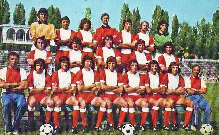 Динамо (Бухарест, Румыния): 10 рекордсменов команды по количеству матчей.