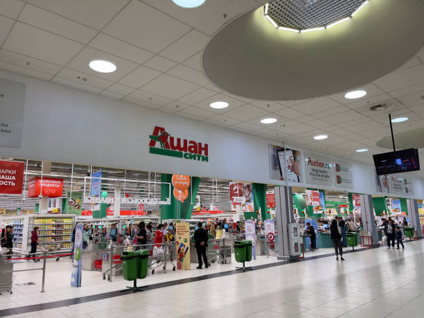 Закон инициирует выкуп российскими ритейлерами зарубежных торговых сетей, имеющих намерения ухода из России