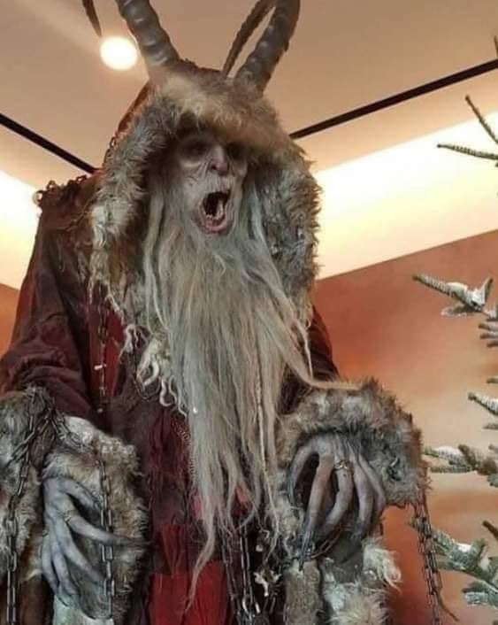 Дед Мороз не является положительным персонажем.