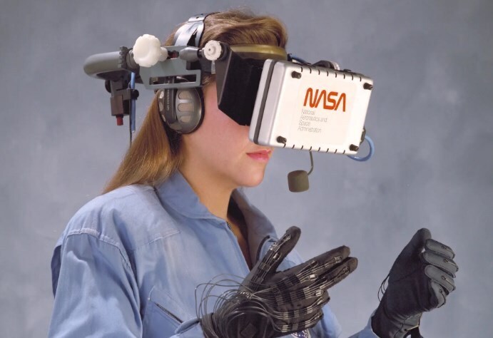 Как НАСА научилось любить 4 извилистых буквы