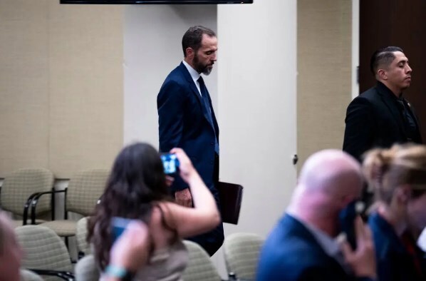 Специальный прокурор просит Верховный суд решить, обладает ли Трамп иммунитетом от судебного преследования