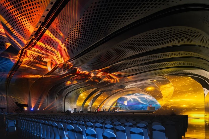 Этот огромный «плавающий» музей прямо из научной фантастики