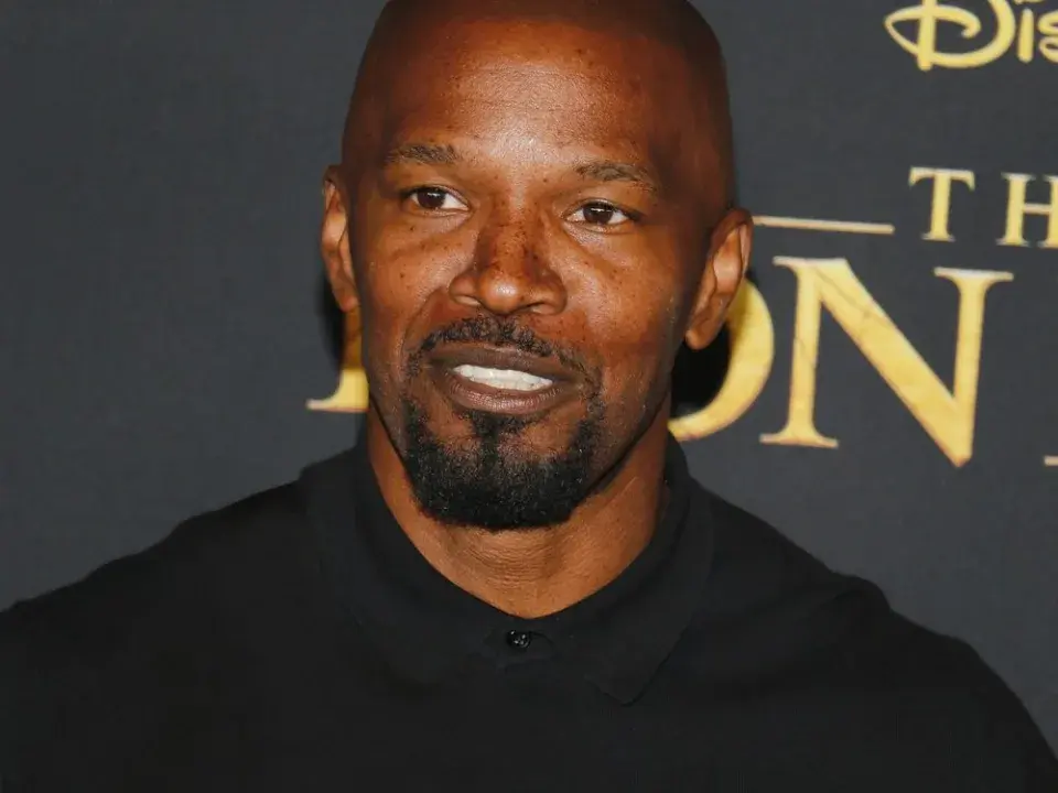 Джейми Фокс празднует «особенный» день рождения: «Мне нужна была каждая молитва»