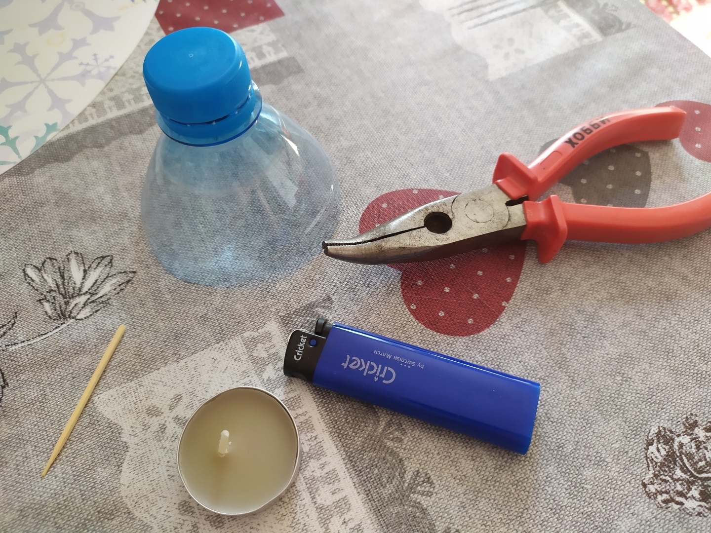 Переделала крышку на бутылке подсолнечного масла. Крутой трюк, как сделать дозатор за 2 минуты и сэкономить деньги