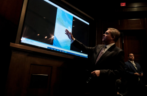 Конгресс США отказывается от более широкого раскрытия информации о НЛО