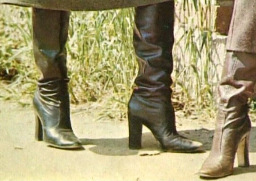 Модный Must-Have советских женщин. Незабываемая мода на сапоги 1977 года