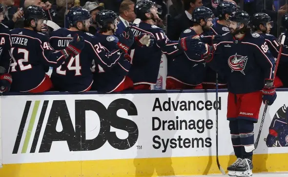 Трех россиян признали звездами дня в НХЛ Россияне Марченко, Капризов и Кучеров стали звездами дня в НХЛ