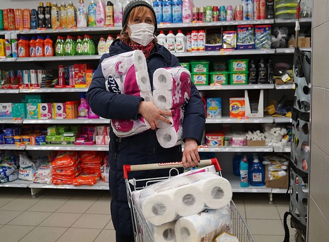 Туалетная бумага, сахар, теперь яйца... Чего еще нам в России не хватает?