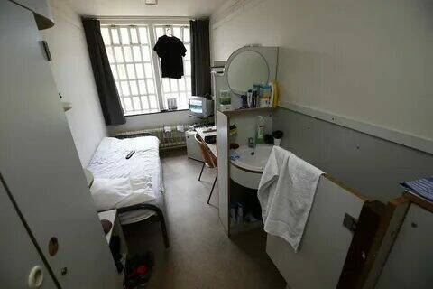 Тюрьмы разных стран.