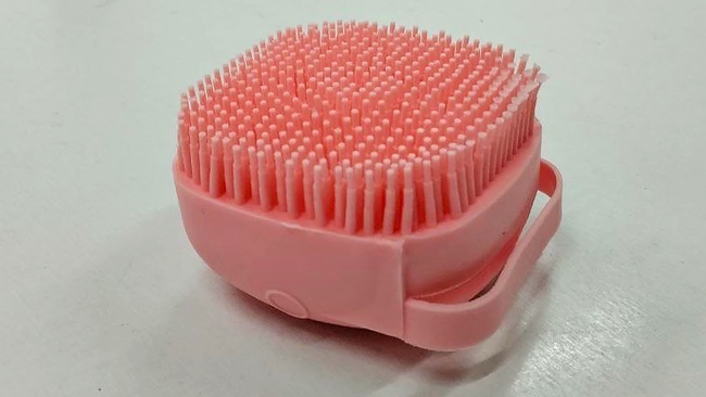 Забавные круглые тапки и злые наволочки! Что только не продается на Валдберрисе