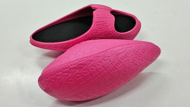 Забавные круглые тапки и злые наволочки! Что только не продается на Валдберрисе