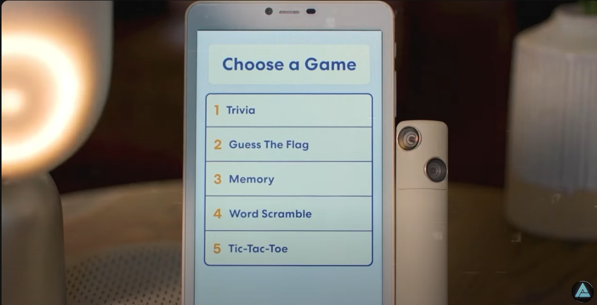 Robot ElliQ || Веселый компаньон