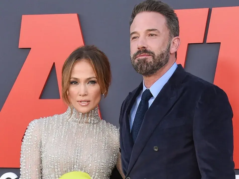 Дженнифер Лопес и Бен Аффлек организовали знаменательную рождественскую вечеринку среди друзей-знаменитостей