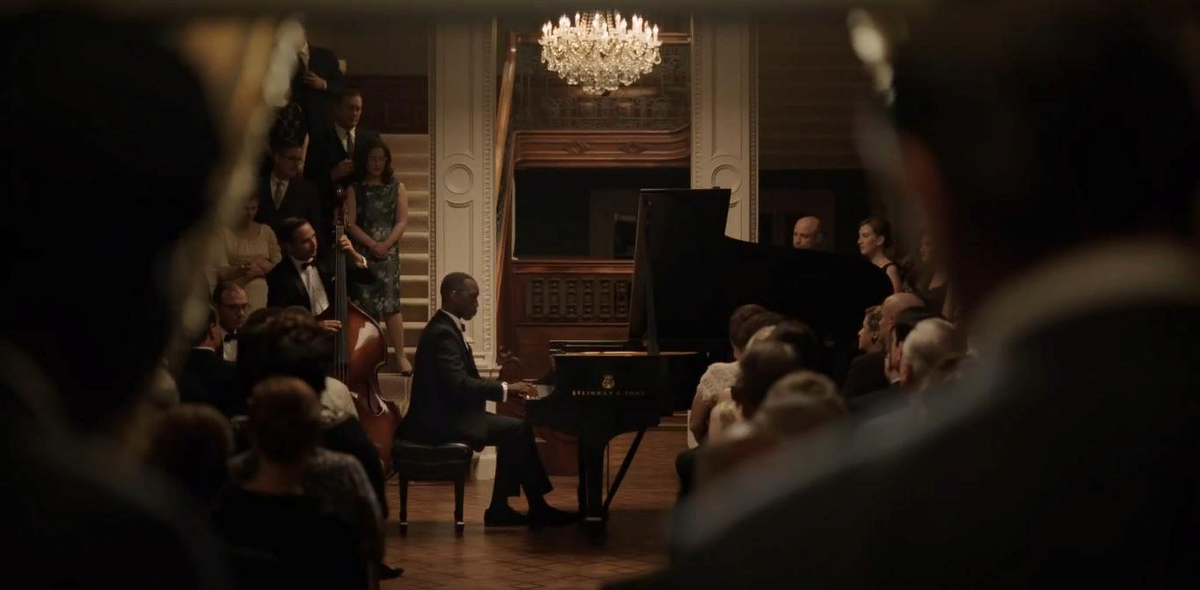 Странные традиции в разных профессиях