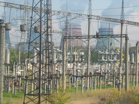 Куда утекают наши денежки за оплату тепла и горячей воды, когда рвутся трубы