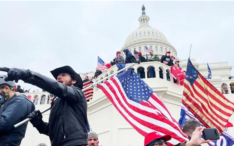 Выборы в США не состоятся из-за отсутствия такого государства. Прогнозы Жириновского В.В и нейро-Жириновского на новый год