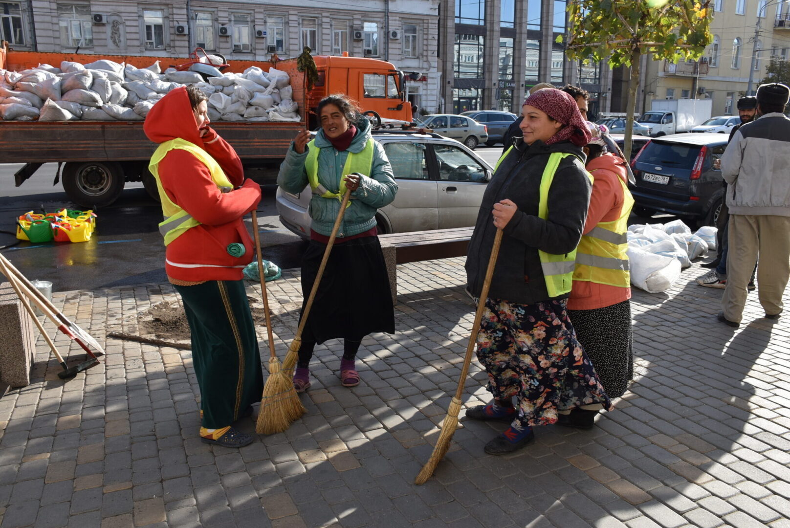 Цыгане в России: почему их боятся и ненавидят?