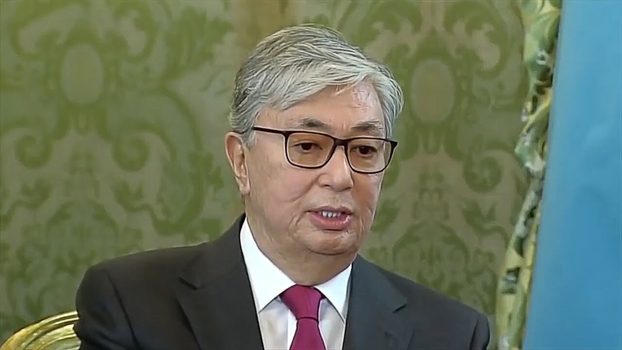 Совсем совесть потеряли. Президент Казахстана отметил, что и дальше будет соблюдать все западные санкции против России.