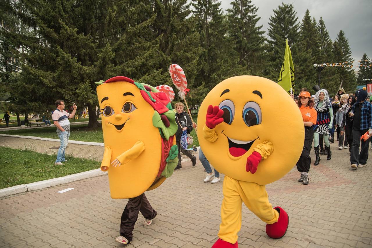 С компании Константина Ивлева<span style=