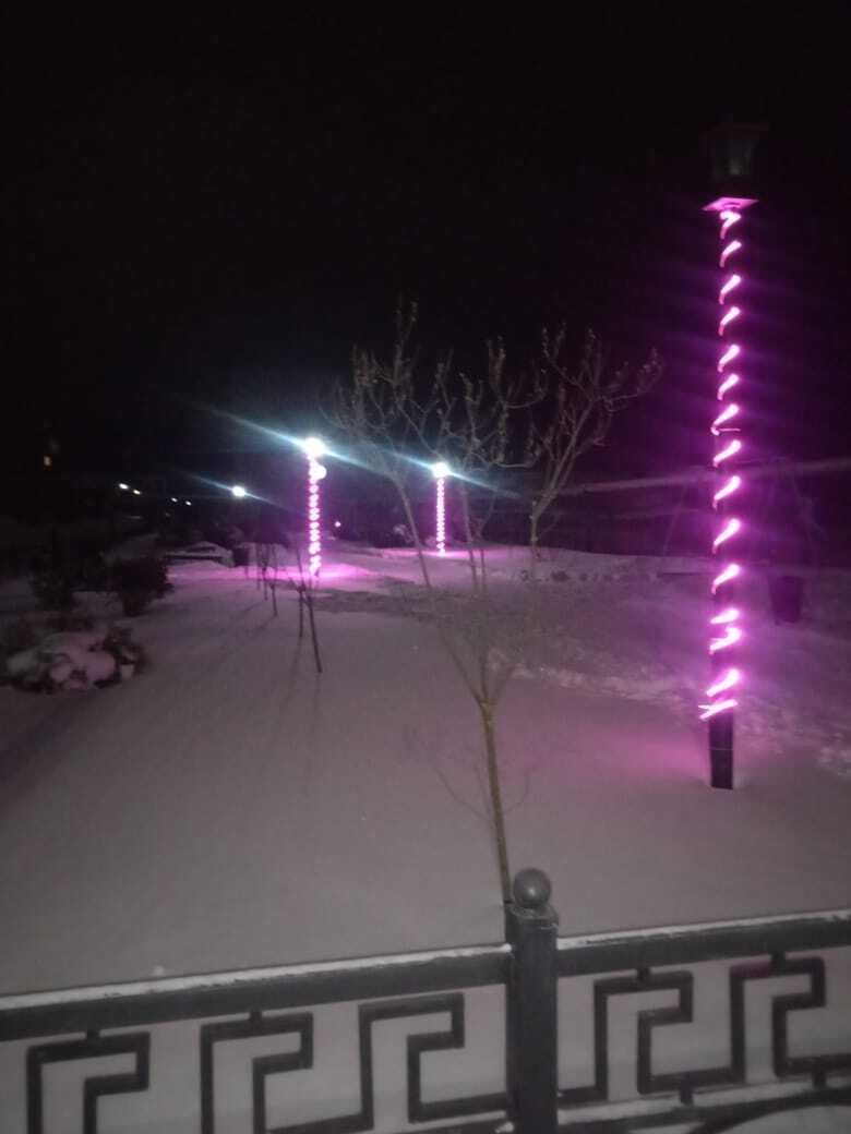 Ночная прогулка по моему родному городу: как украшен провинциальный город к новогодним праздникам, на что можно посмотреть